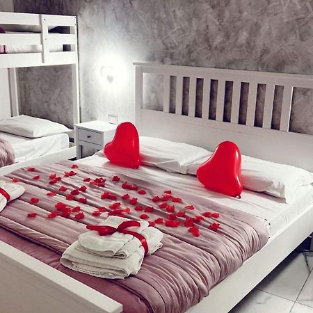 Mara House Apartment Наполи Екстериор снимка