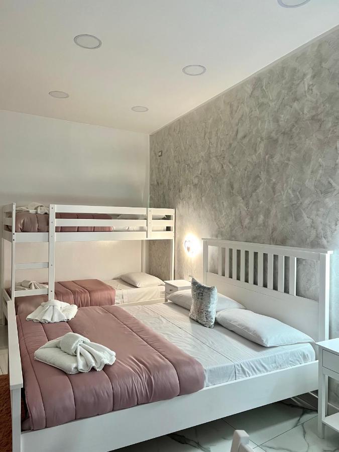 Mara House Apartment Наполи Екстериор снимка