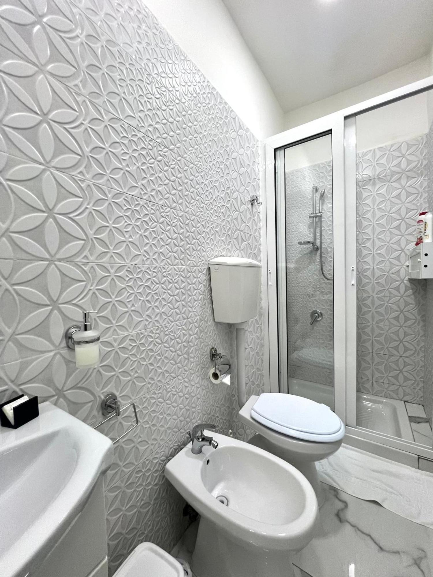 Mara House Apartment Наполи Екстериор снимка
