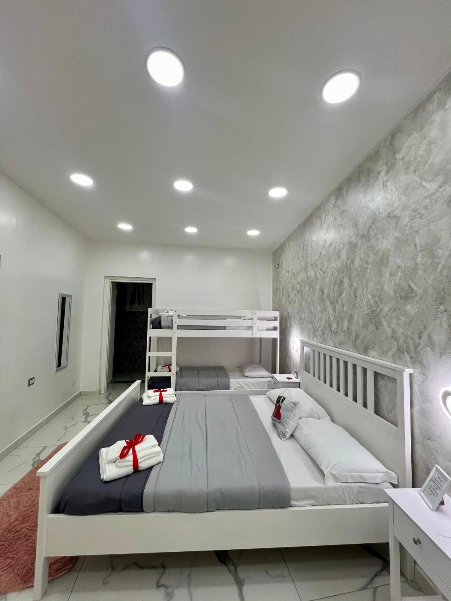 Mara House Apartment Наполи Екстериор снимка